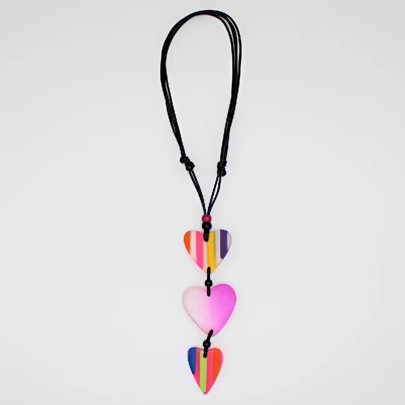 Multi-Stone Necklace Mariee Bright Heart Pendant