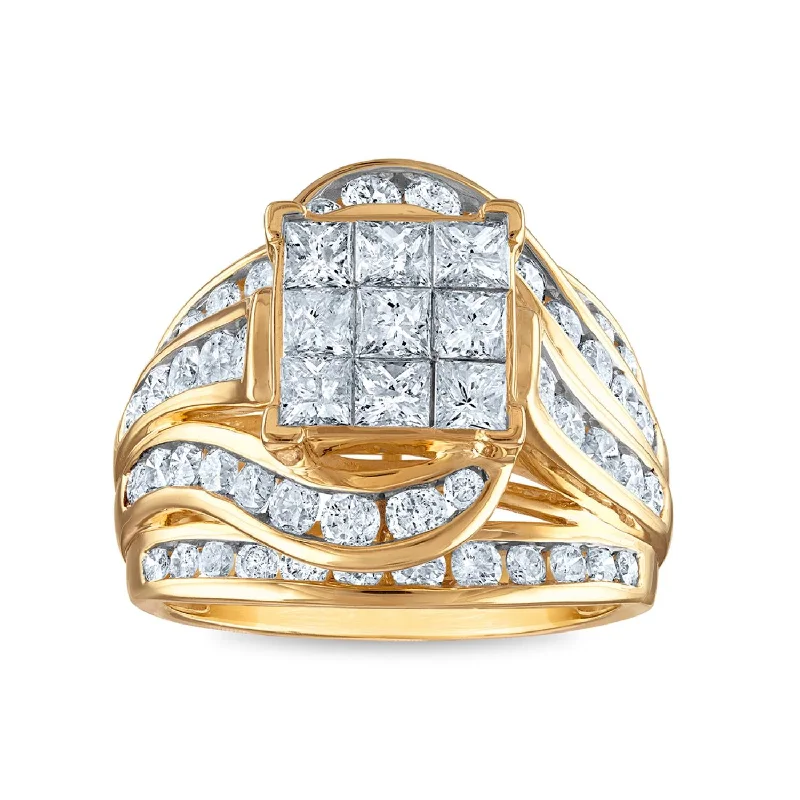 3 CTW Diamond Engagement Ring in 10KT Yellow Gold