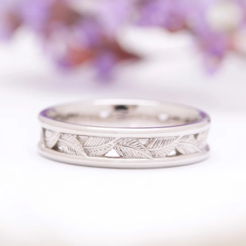 Gents Eternity Leaf Wedding Ring