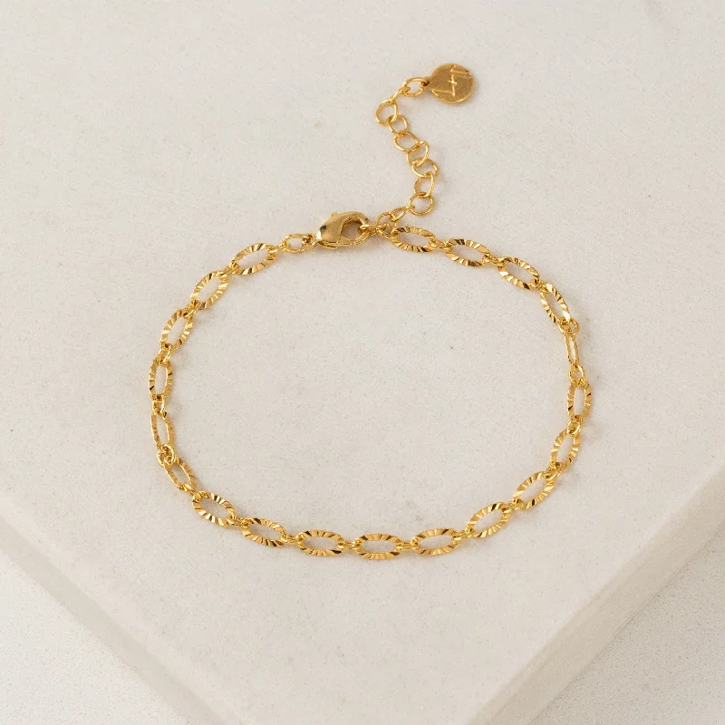 Swift Chain Bracelet Gold