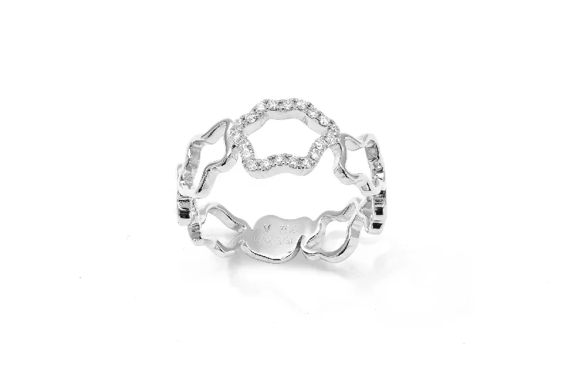 Golden Cloud Band 18K Whitegold Ring w. Diamonds